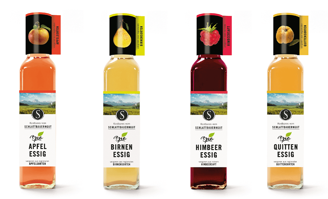 Vier Bio-Essigsorten vom Schlattbauerngut: Bio-Apfelessig, Birnenessig, Himbeeressig und Quittenessig für Salatdressings